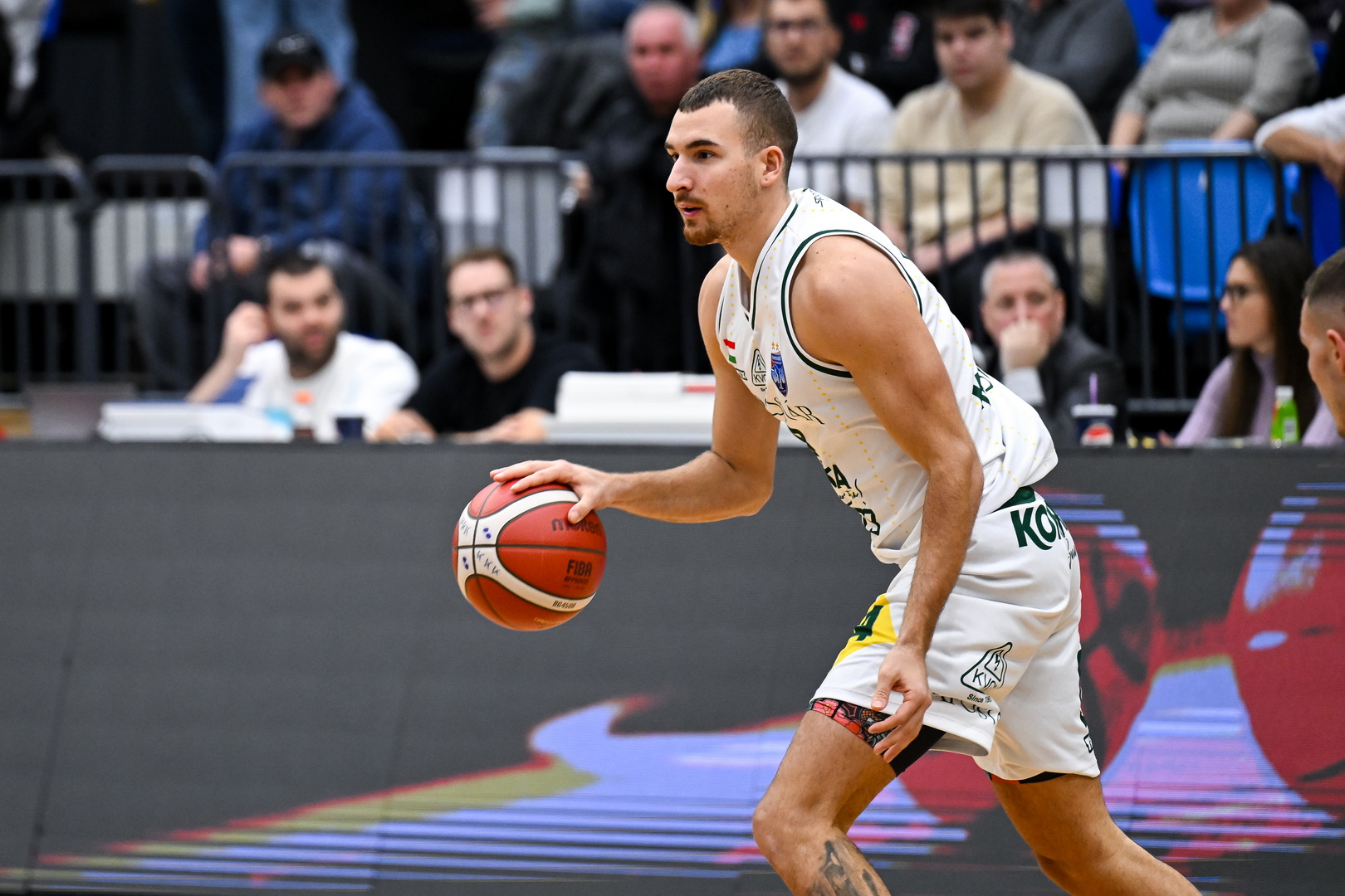 Kometa_Kaposvar_-_Egis_Kormend-130