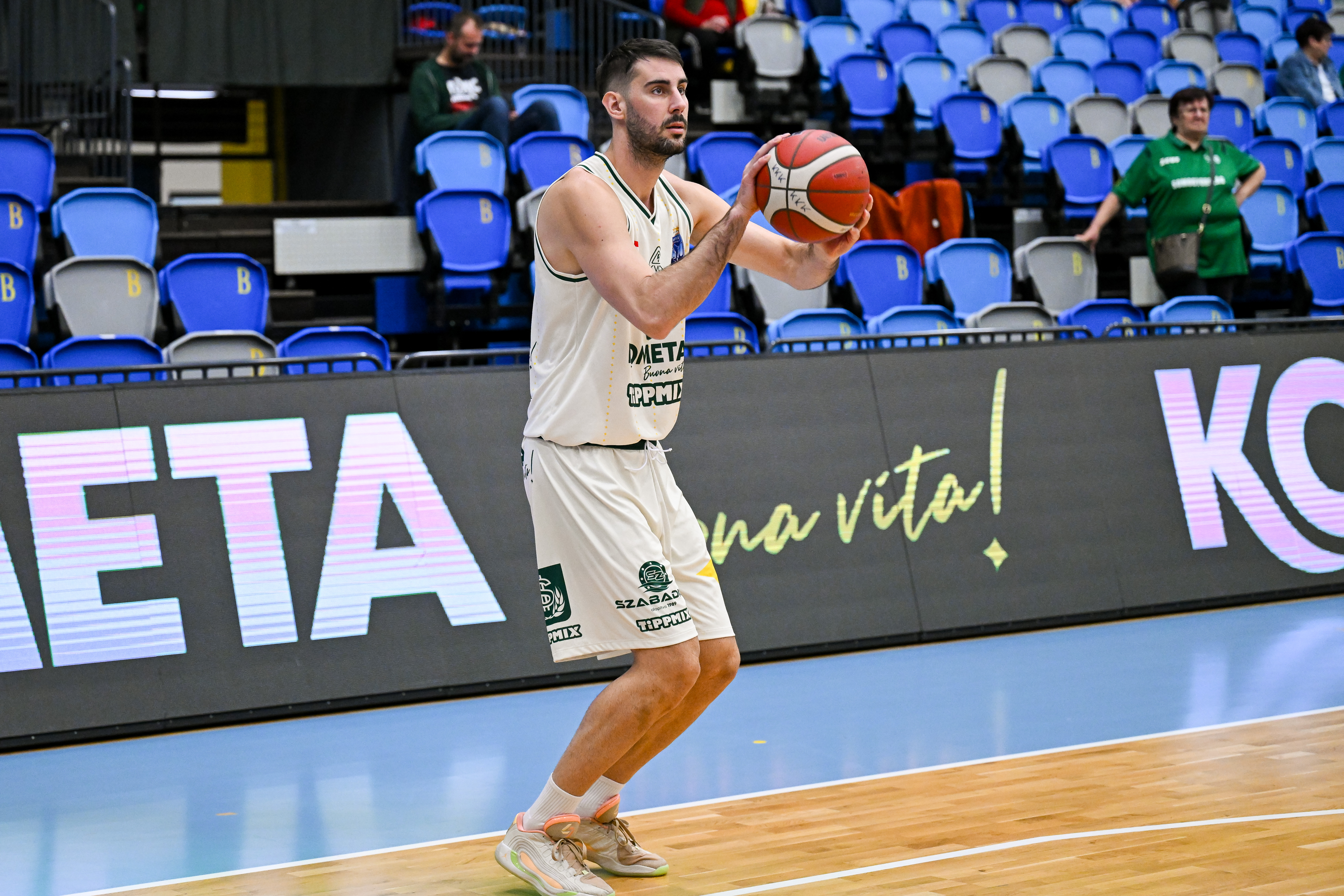 Kometa_Kaposvar_-_Honved-9